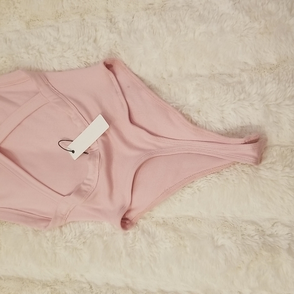 NWT Olivaceous Square Neck Ribbed Cross Back Thong Bodysuit S color light pink - Picture 7 of 11